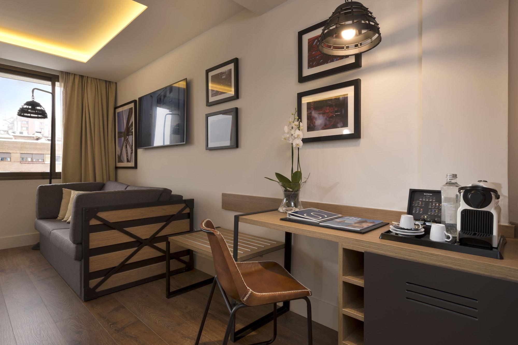 Hotel H10 Tribeca Madrid Exterior foto
